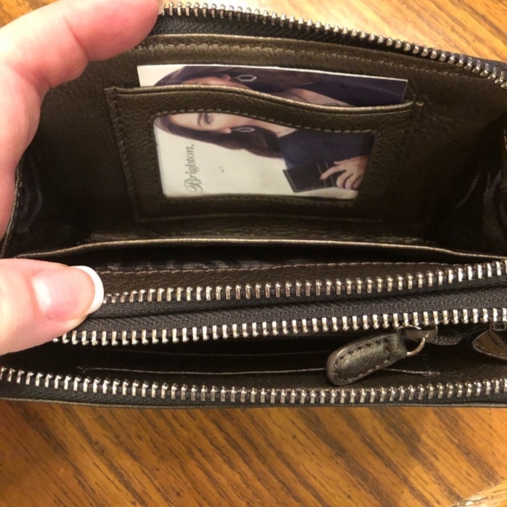 BRIGHTON double zip-around tech wallet. - Picture 6 of 6